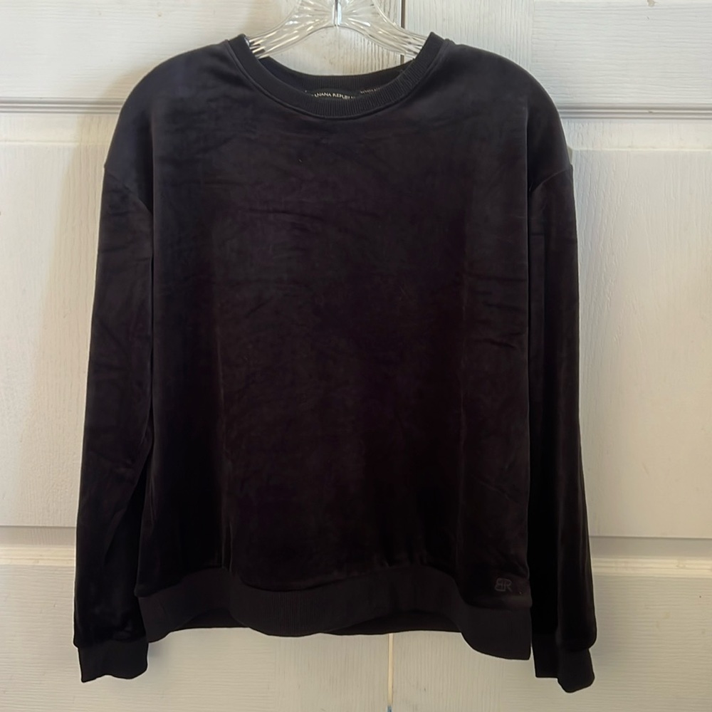 Banana Republic velour top